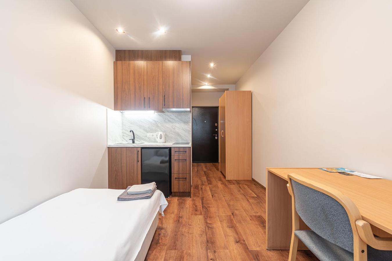 Rvr Smart Apart With Self Check In Riga Exterior foto